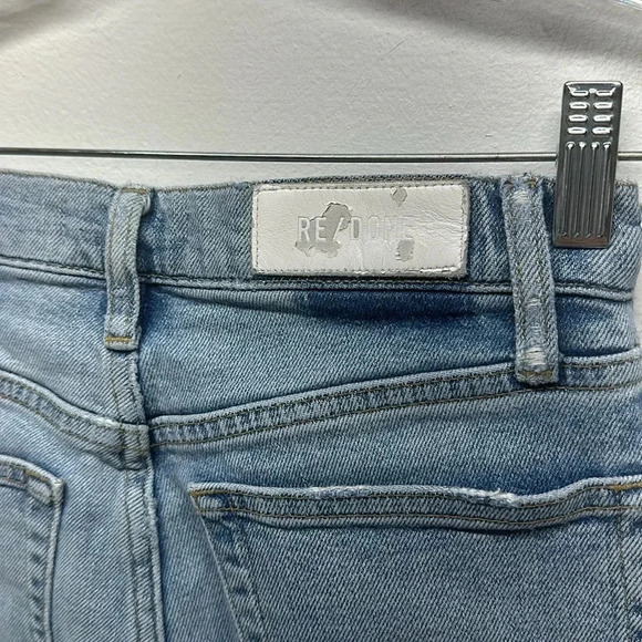 RE/DONE 70s High Rise Stove Pipe Jeans Denim Blue Jeans in Light Destroyed 24 - Picture 9 of 13